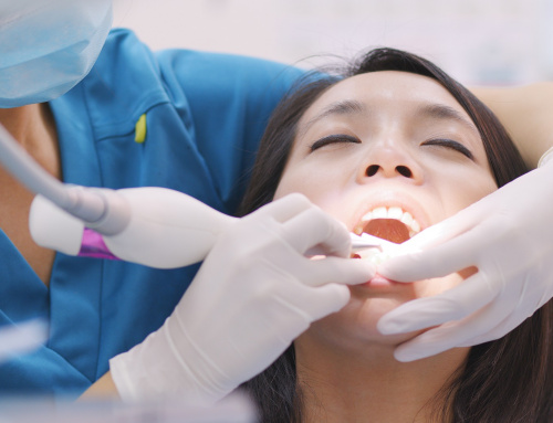 ¿Qué es la periodontitis crónica?